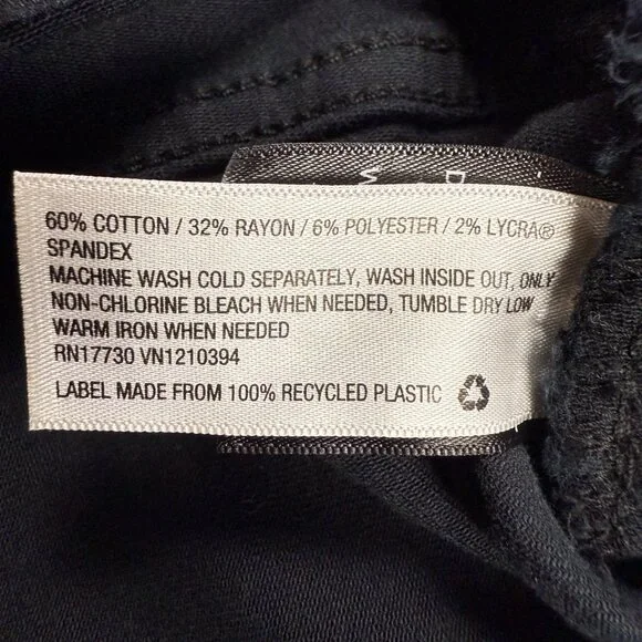 Universal Thread Mid Rise Jegging Jeans - Women's 12/31R - Black - Picture 6 of 6